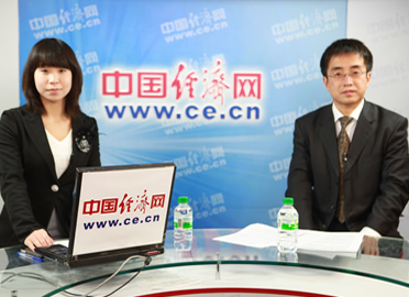 2025新澳门跟香港精准正版免費資料全面释义、专家解析解释与落实